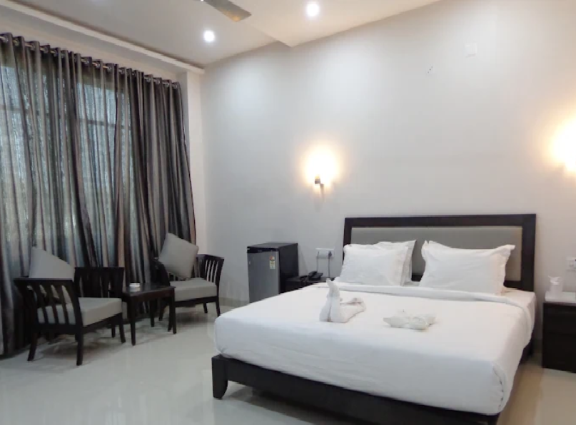 1 x Deluxe Room